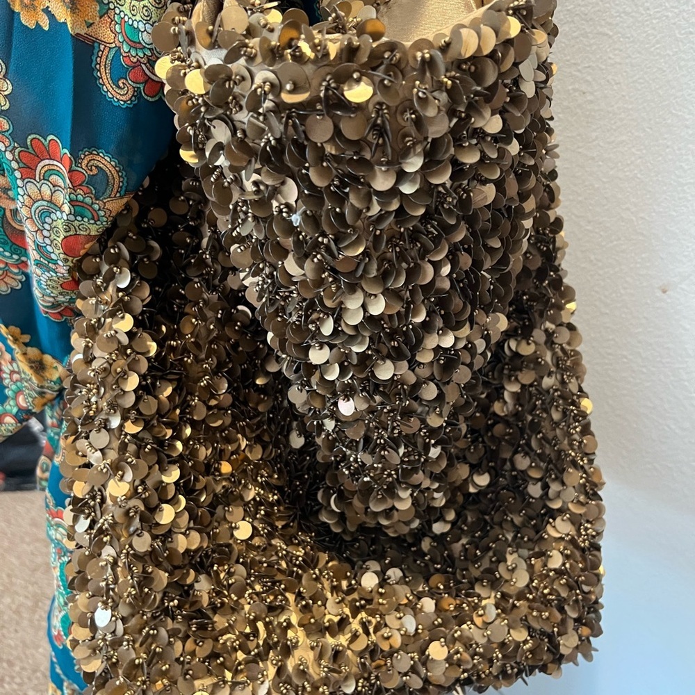 Y2K The Find Marvelous Bronzed Beaded Sequins Tote With “Diamond” Studded Strap - Picture 7 of 7